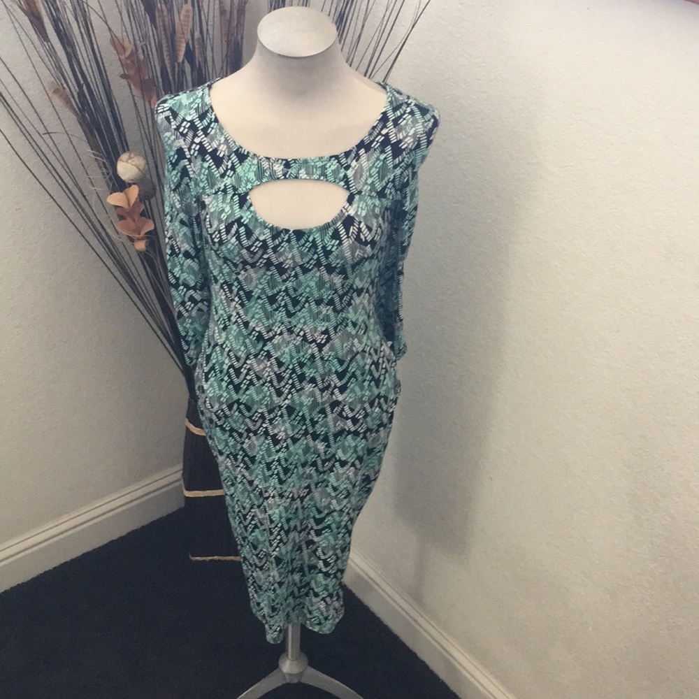 Material Girl Mint Green/Blk/White Stretchy Dress